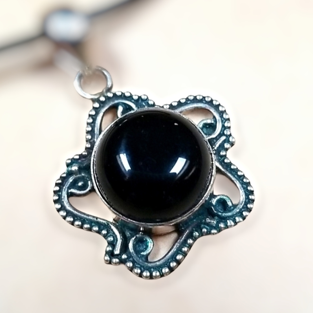 Vintage Onyx 925 Sterling Silver Leather Cord Pendant Necklace - Picture 3 of 15